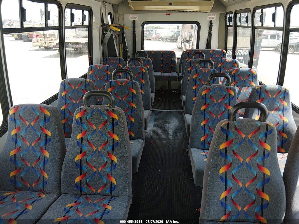 1FDXE45F42HB76067 2002 FORD E-450 CUTAWAY photo no. 6