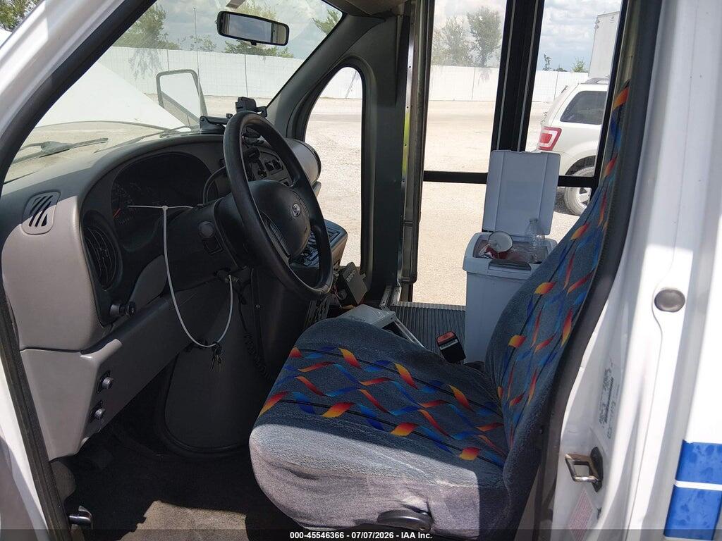 1FDXE45F42HB76067 2002 FORD E-450 CUTAWAY photo no. 7
