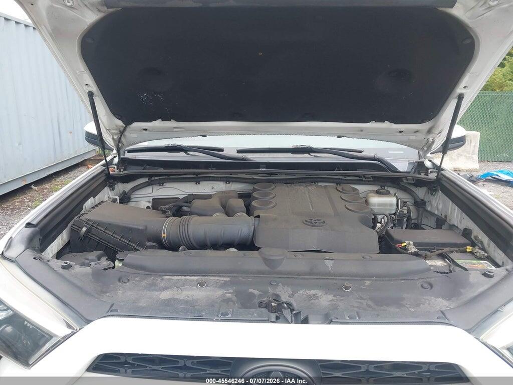 JTEBU5JRXJ5558980 2018 TOYOTA 4RUNNER photo no. 10