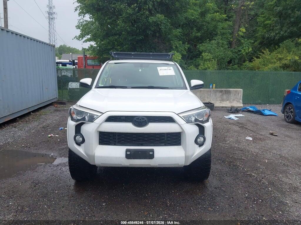 JTEBU5JRXJ5558980 2018 TOYOTA 4RUNNER photo no. 12