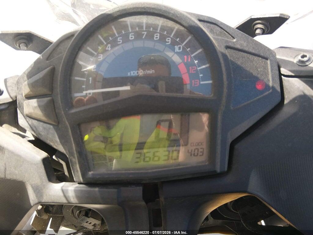 JKAEXEE11FDA20160 2015 KAWASAKI EX650 photo no. 7