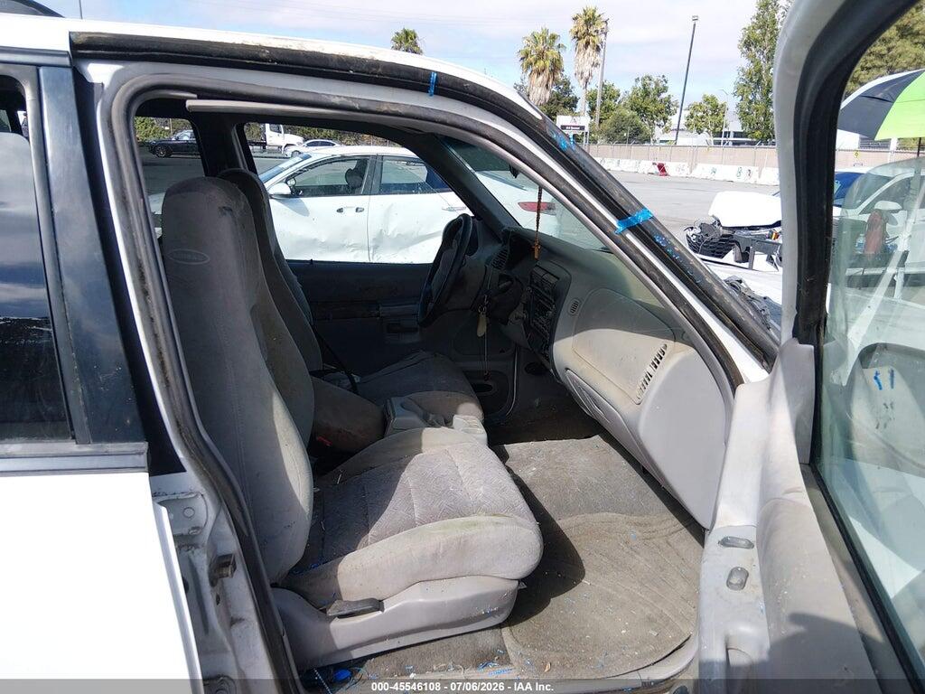 1FMDU72X4YUB48757 2000 FORD EXPLORER photo no. 5