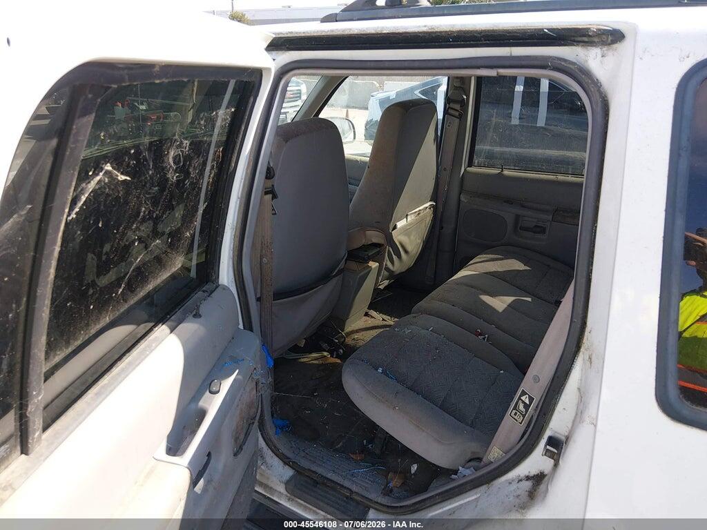 1FMDU72X4YUB48757 2000 FORD EXPLORER photo no. 6