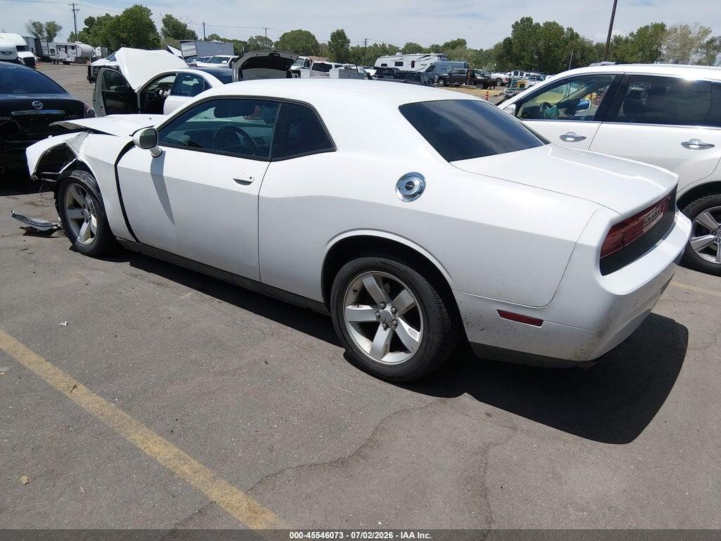 2C3CDYAG1EH251063 2014 DODGE CHALLENGER photo no. 3