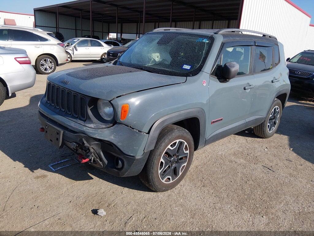 ZACCJBCT6FPB77182 2015 JEEP RENEGADE photo no. 2