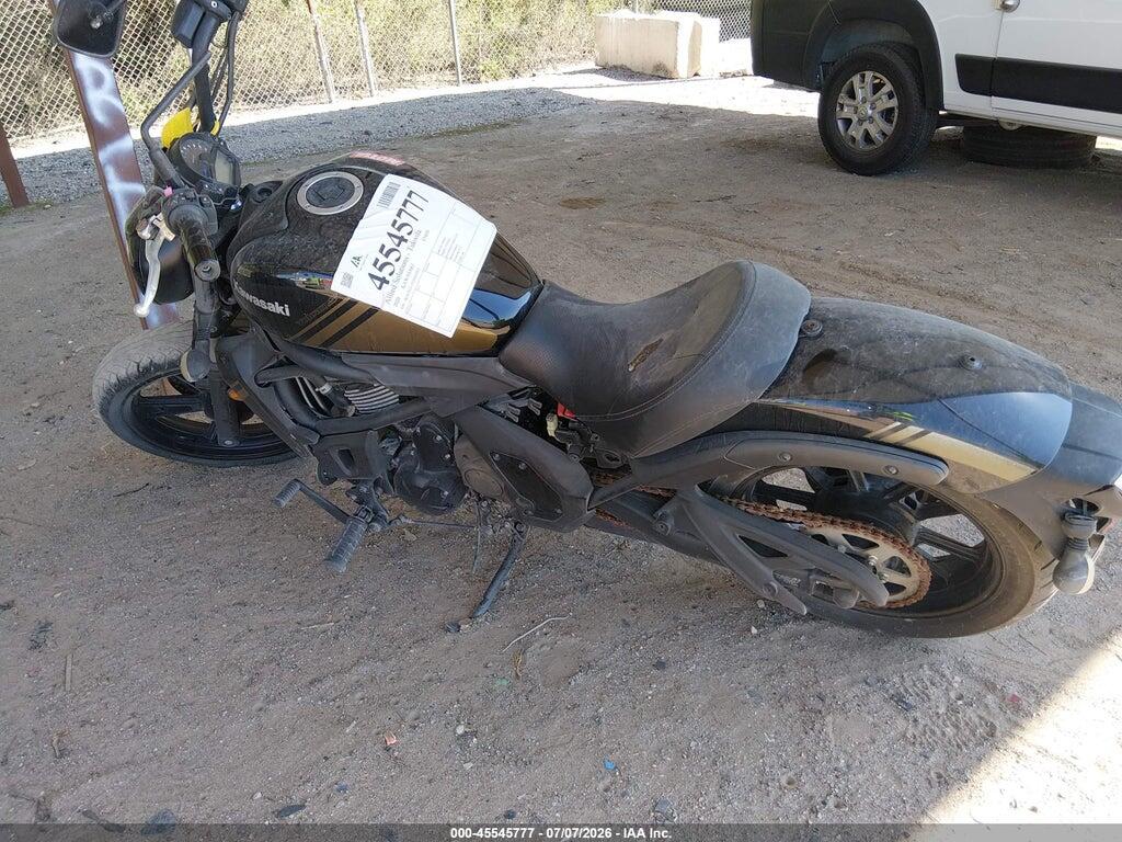 JKAENEC12LDA02822 2020 KAWASAKI EN650 photo no. 12