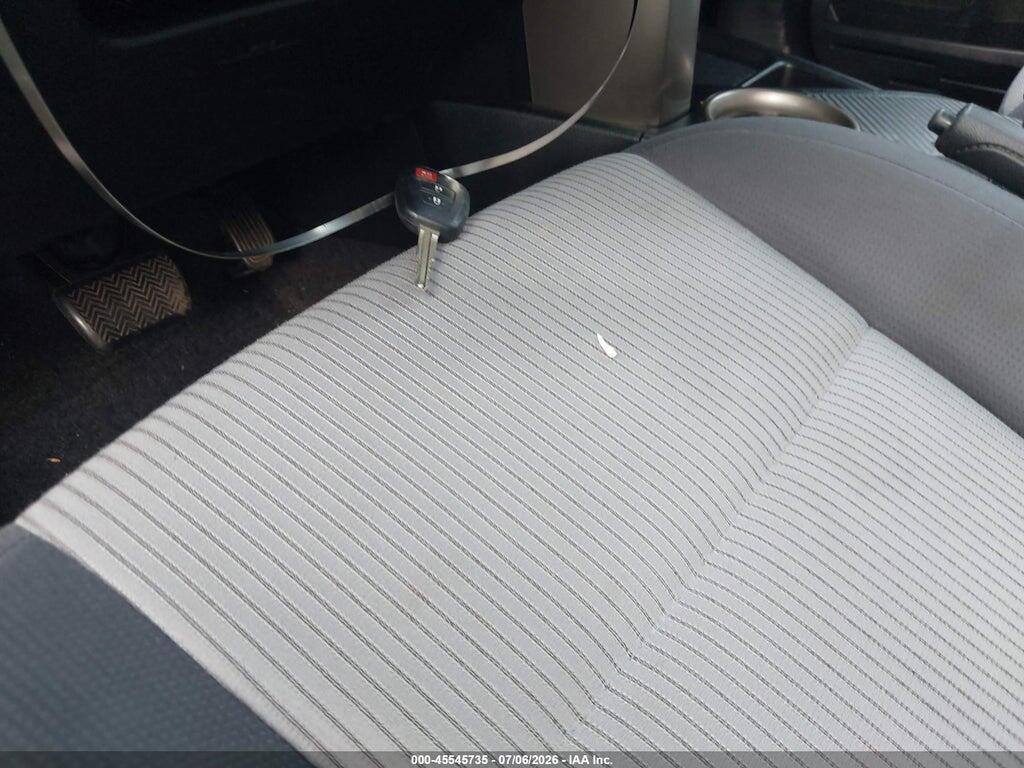 2T3WFREV2FW205180 2015 TOYOTA RAV4 photo no. 11