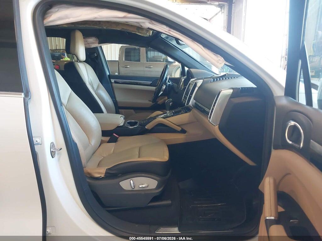 WP1AA2A28GKA12052 2016 PORSCHE CAYENNE photo no. 5