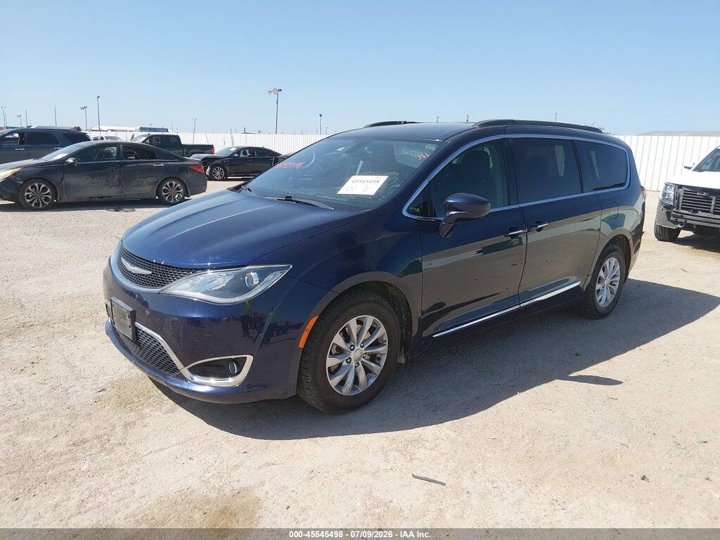 2C4RC1BG5HR661264 2017 CHRYSLER PACIFICA photo no. 2