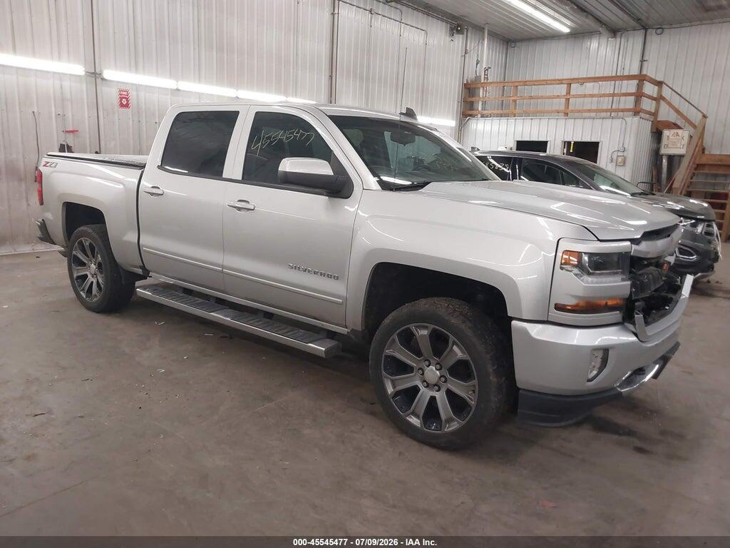 3GCUKREC2JG182428 2018 CHEVROLET SILVERADO 1500 photo no. 1