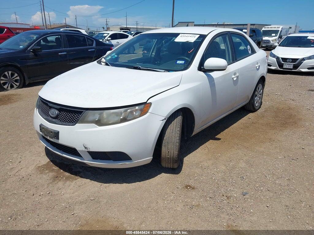 KNAFT4A26A5078681 2010 KIA FORTE photo no. 2