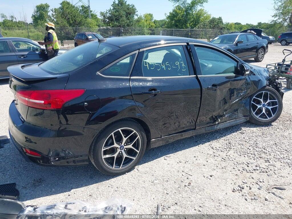 1FADP3F25GL371693 2016 FORD FOCUS photo no. 4