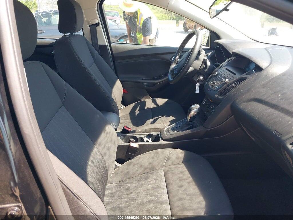 1FADP3F25GL371693 2016 FORD FOCUS photo no. 5