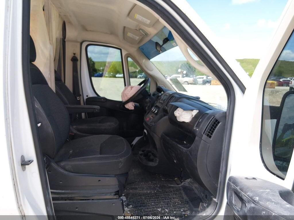3C6TRVBG5KE550077 2019 RAM PROMASTER 1500 photo no. 5