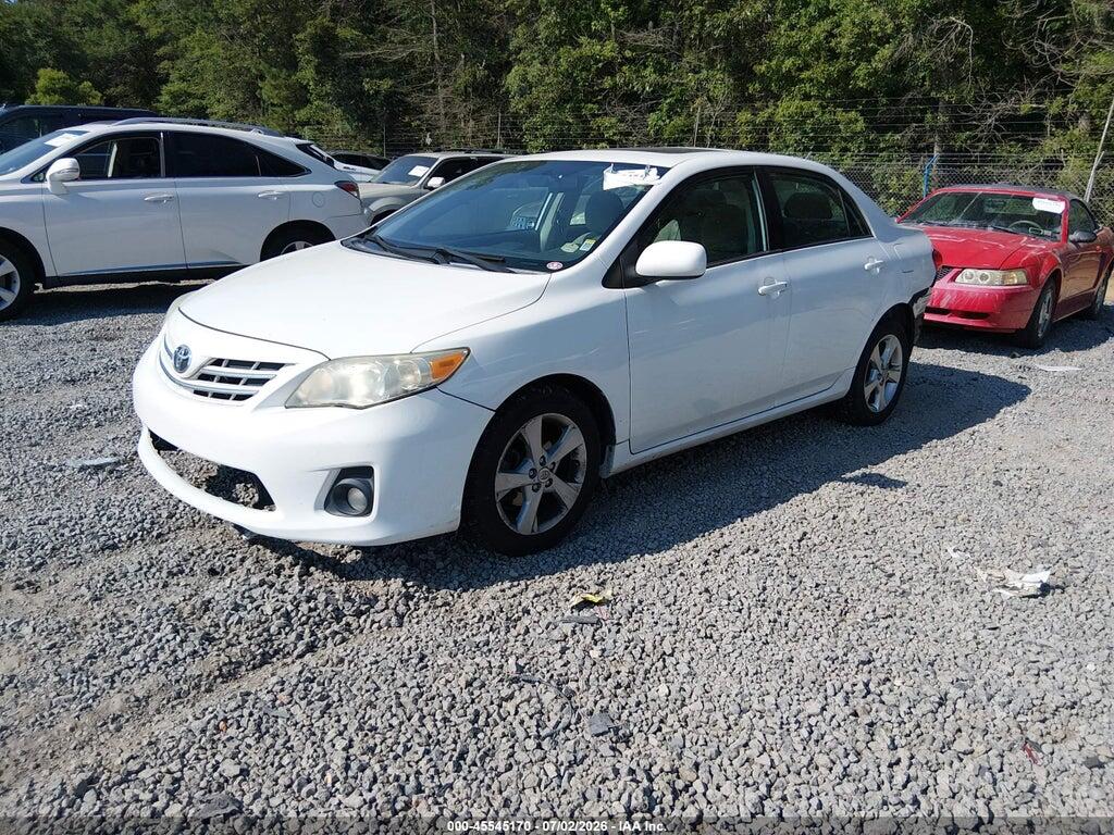 5YFBU4EE4DP106777 2013 TOYOTA COROLLA photo no. 2