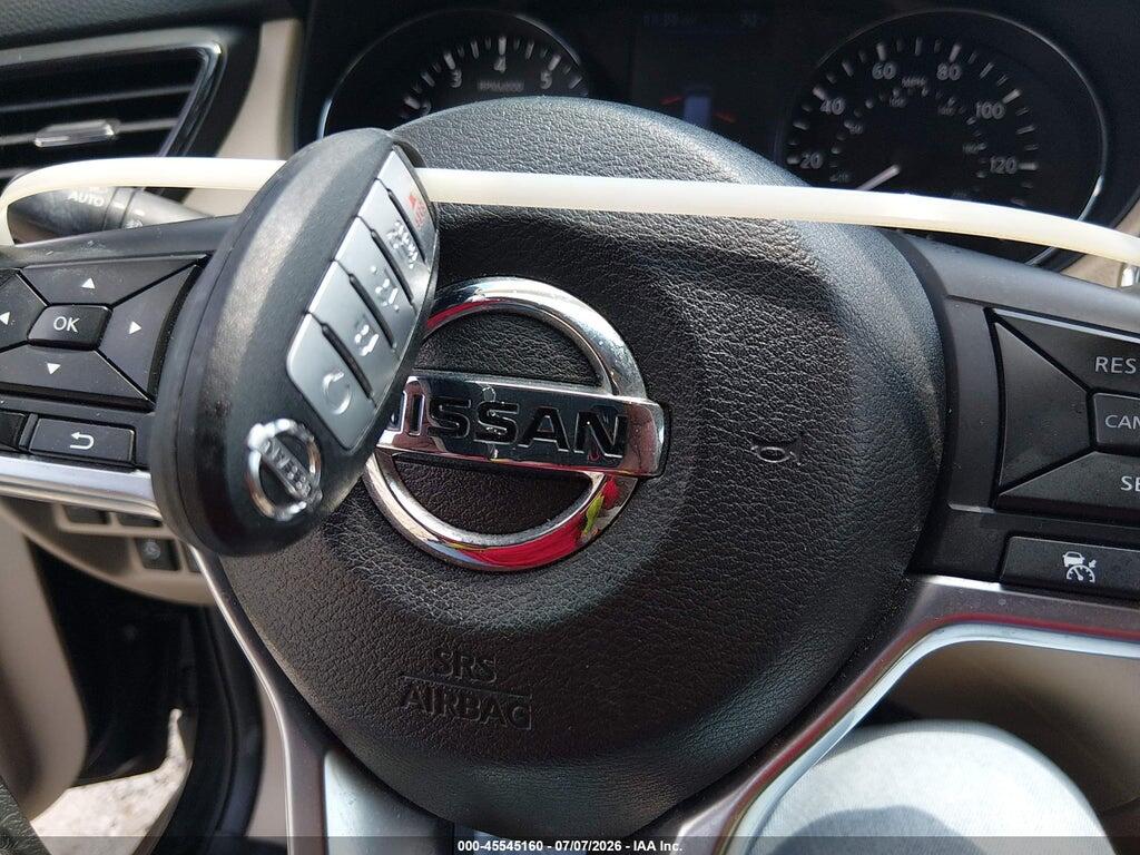 5N1AT2MV0JC711688 2018 NISSAN ROGUE photo no. 11