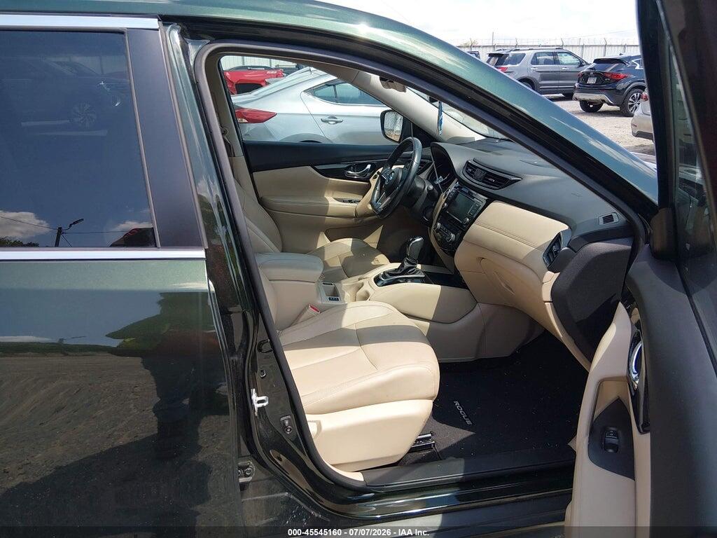 5N1AT2MV0JC711688 2018 NISSAN ROGUE photo no. 5