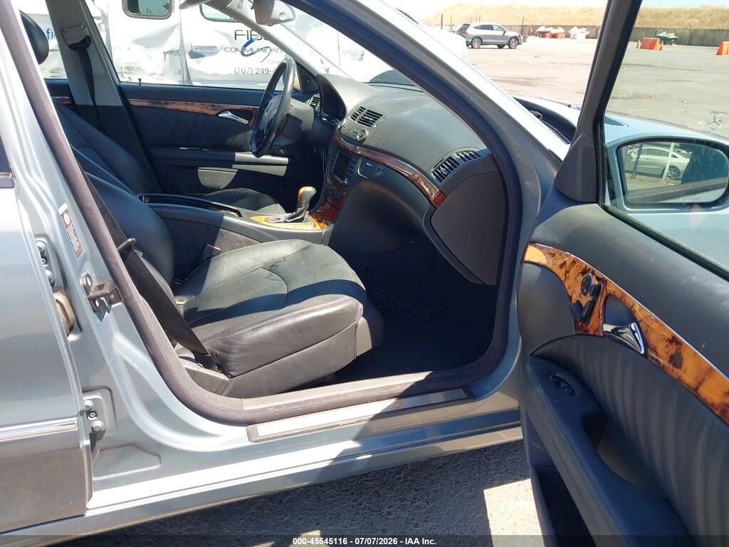 WDBUF65J65A727793 2005 MERCEDES-BENZ E 320 photo no. 5