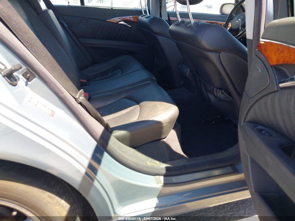 WDBUF65J65A727793 2005 MERCEDES-BENZ E 320 photo no. 8