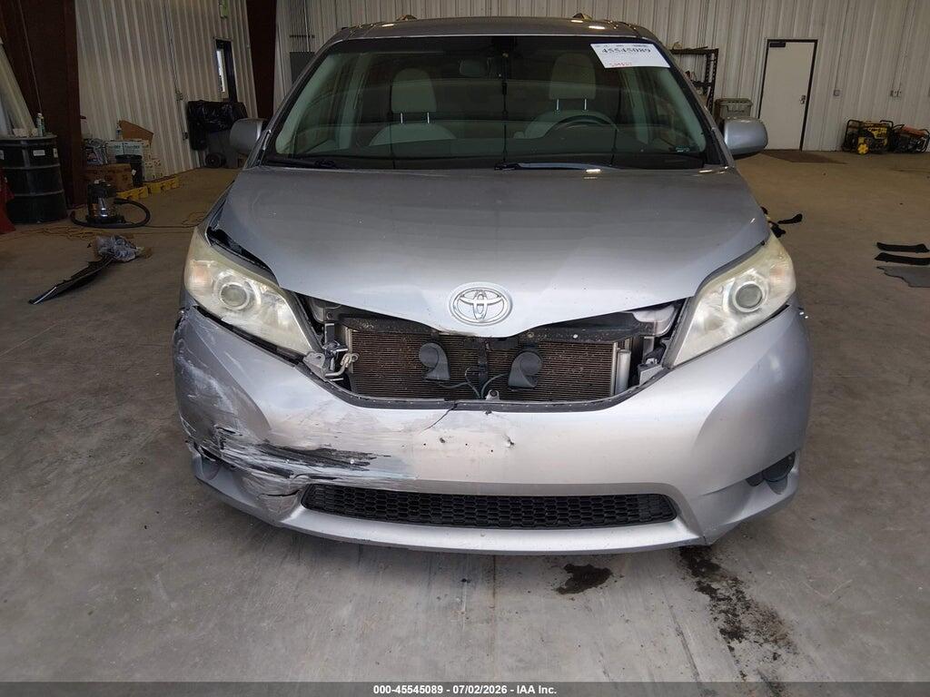 5TDJK3DC0CS042867 2012 TOYOTA SIENNA photo no. 6