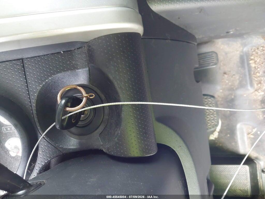 JTEBU11F28K015570 2008 TOYOTA FJ CRUISER photo no. 11