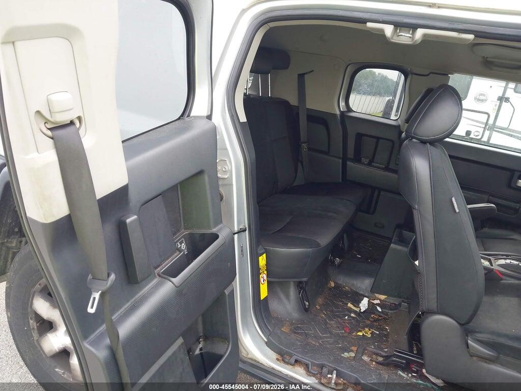 JTEBU11F28K015570 2008 TOYOTA FJ CRUISER photo no. 8