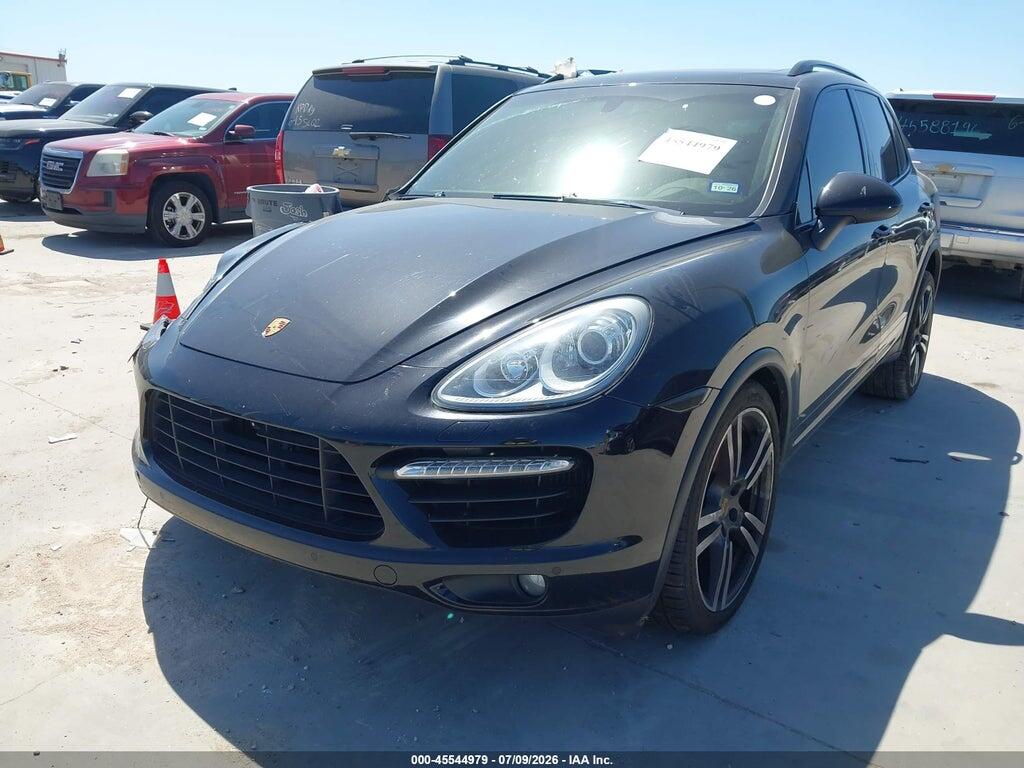 WP1AC2A22ELA81174 2014 PORSCHE CAYENNE photo no. 2
