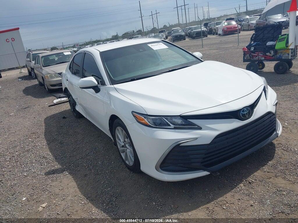 4T1C11AK2MU564453 2021 TOYOTA CAMRY photo no. 1
