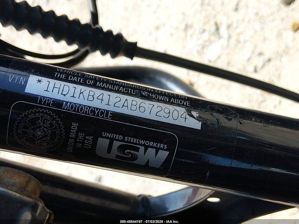 1HD1KB412AB672904 2010 HARLEY-DAVIDSON FLHX photo no. 10