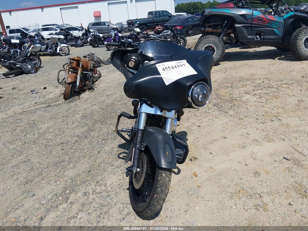 1HD1KB412AB672904 2010 HARLEY-DAVIDSON FLHX photo no. 5