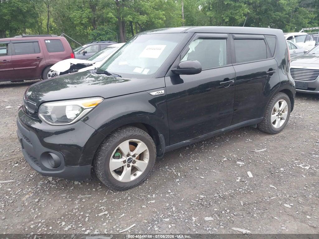 KNDJN2A23J7596912 2018 KIA SOUL photo no. 2