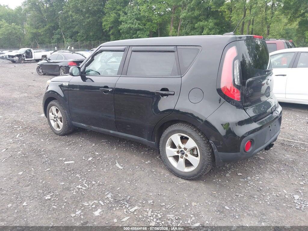 KNDJN2A23J7596912 2018 KIA SOUL photo no. 3