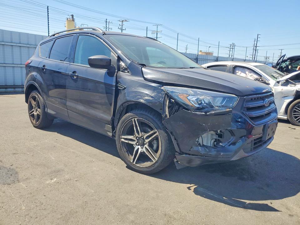2019 FORD ESCAPE SEL — Фото 4 из 14