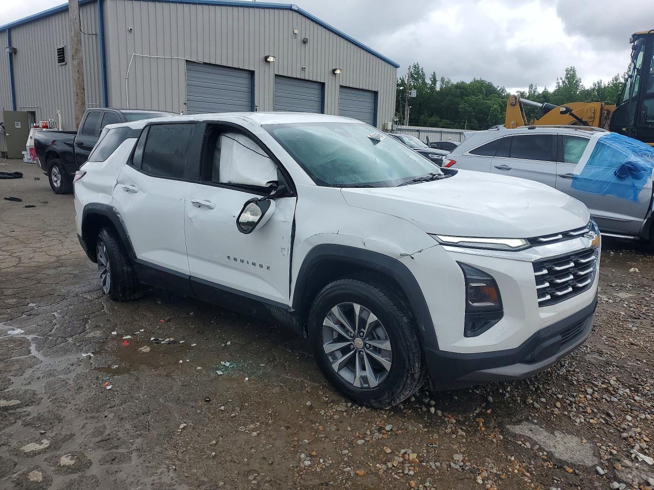 2026 CHEVROLET EQUINOX LT — Фото 4 из 12