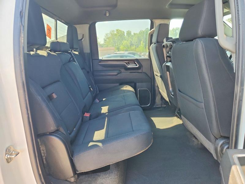 2026 GMC SIERRA K2500 SLE — Фото 10 из 12