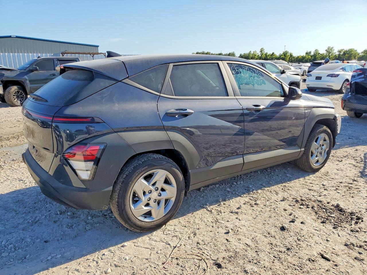 2026 HYUNDAI KONA SE — Фото 3 из 13