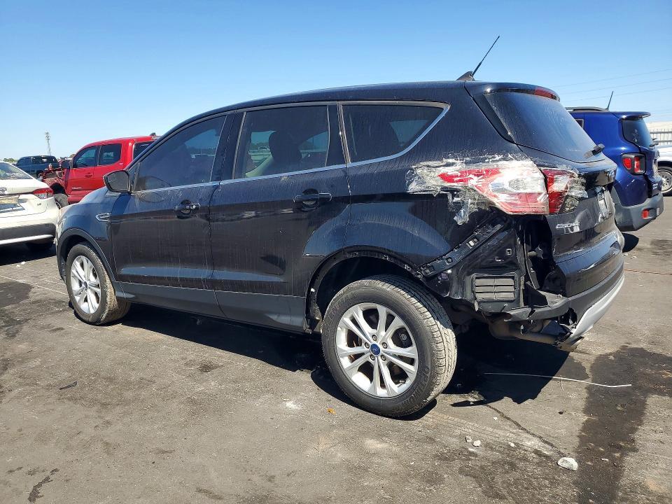 2019 FORD ESCAPE SE — Фото 2 из 13