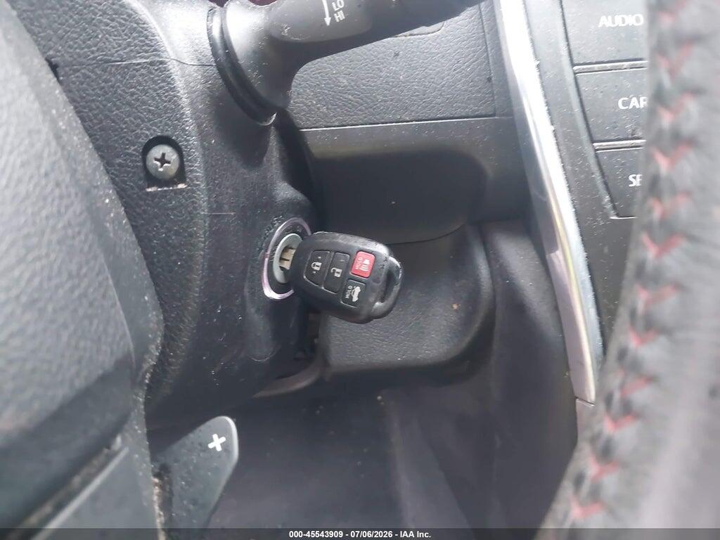 4T1BF1FK8HU755855 2017 TOYOTA CAMRY photo no. 11