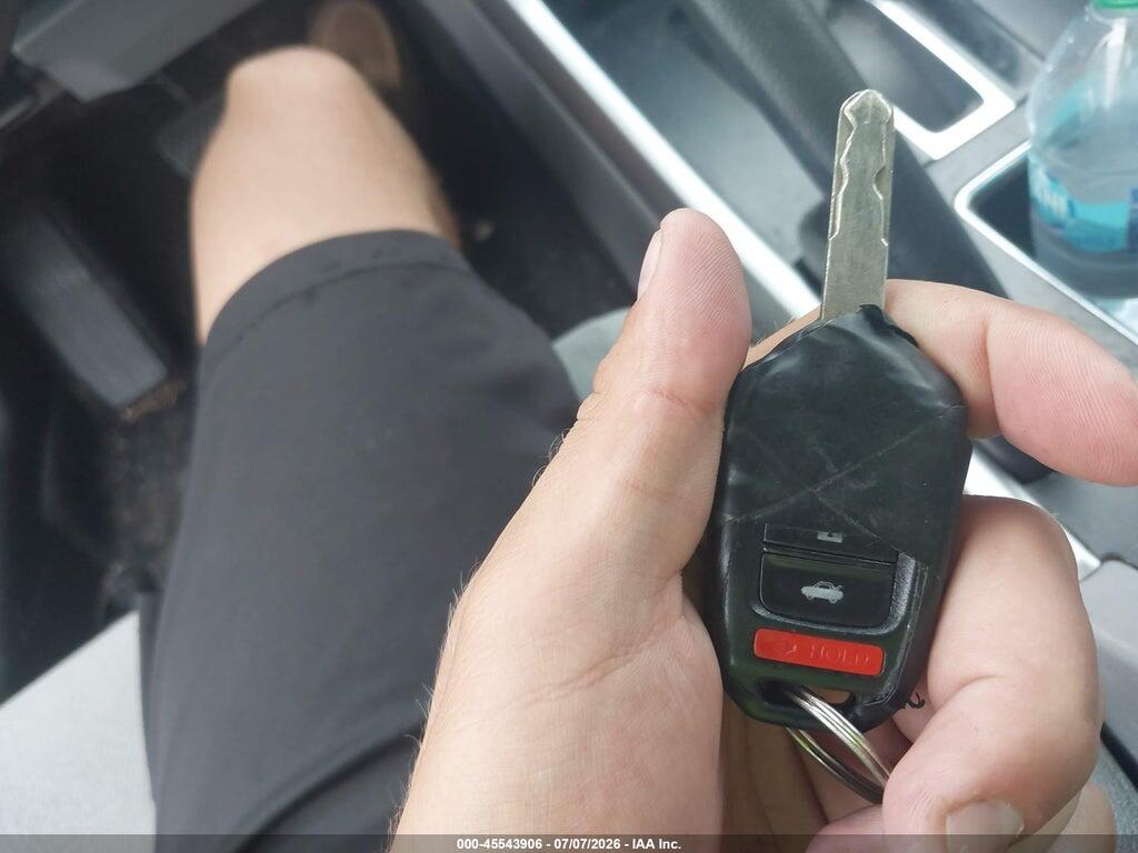 1HGCR2F33DA022835 2013 HONDA ACCORD photo no. 11