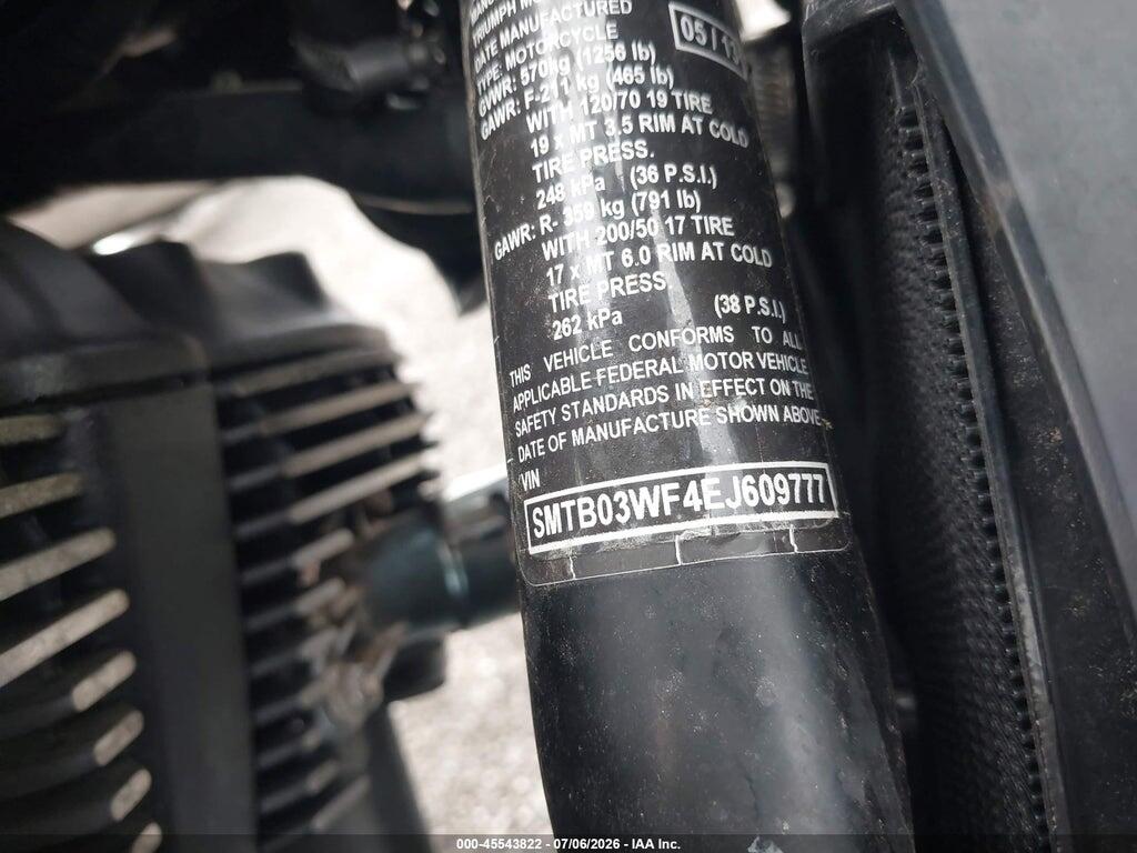 SMTB03WF4EJ609777 2014 TRIUMPH MOTORCYCLE THUNDERBIRD photo no. 10