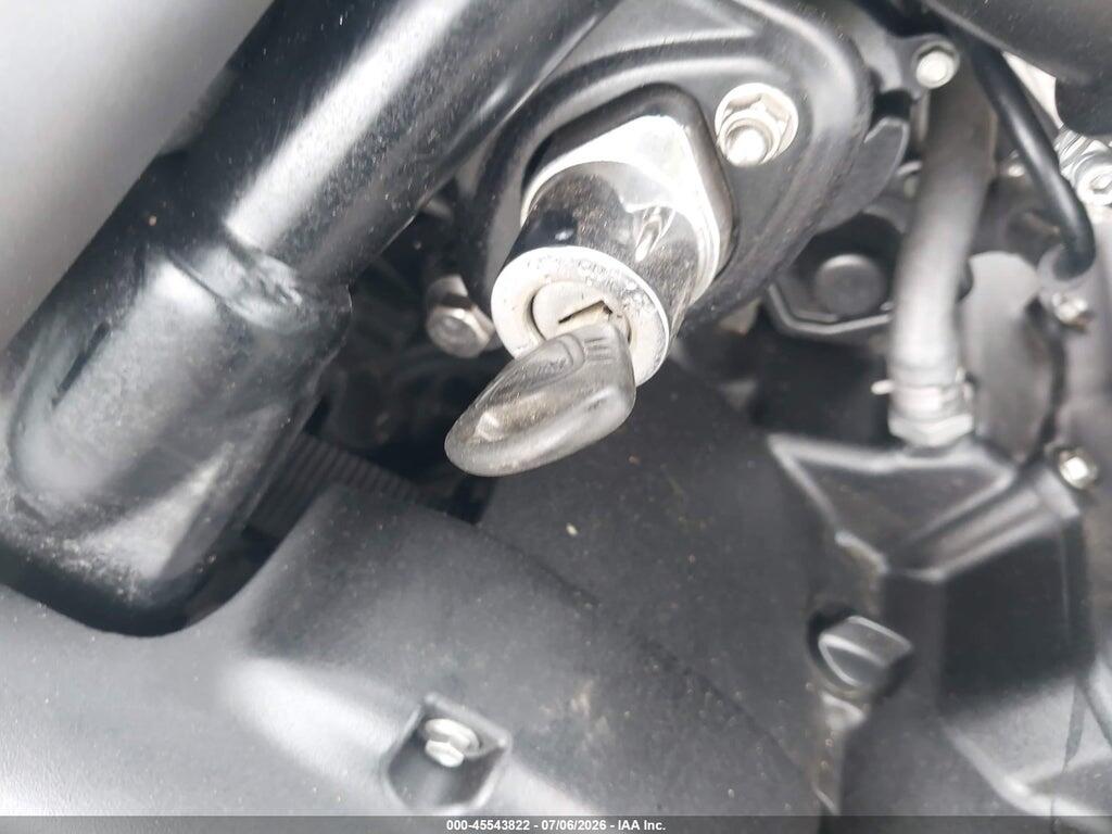 SMTB03WF4EJ609777 2014 TRIUMPH MOTORCYCLE THUNDERBIRD photo no. 11