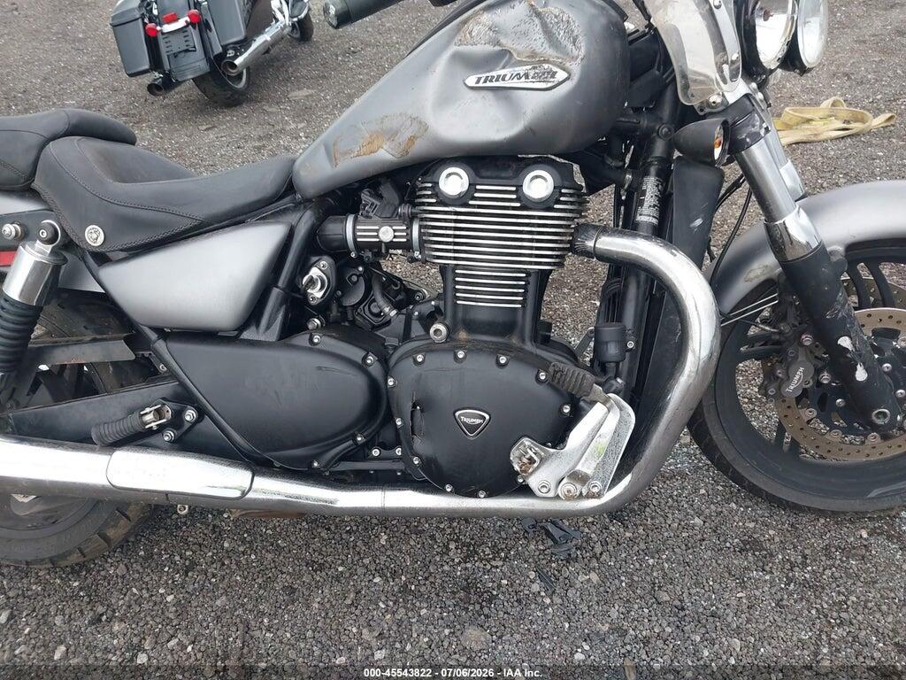 SMTB03WF4EJ609777 2014 TRIUMPH MOTORCYCLE THUNDERBIRD photo no. 8