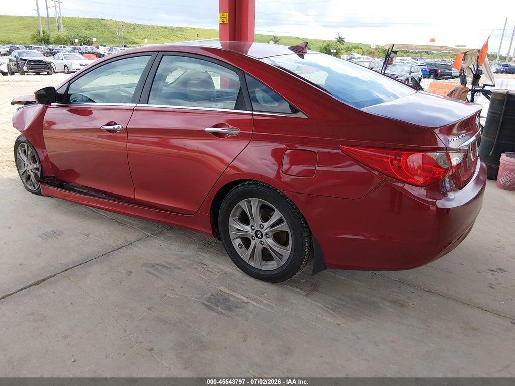 5NPEC4AC9BH125016 2011 HYUNDAI SONATA photo no. 3