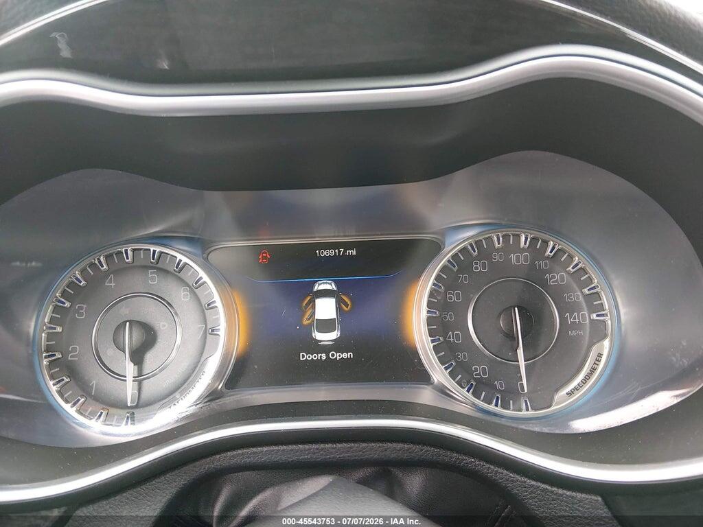 1C3CCCEG1GN130771 2016 CHRYSLER 200 photo no. 7