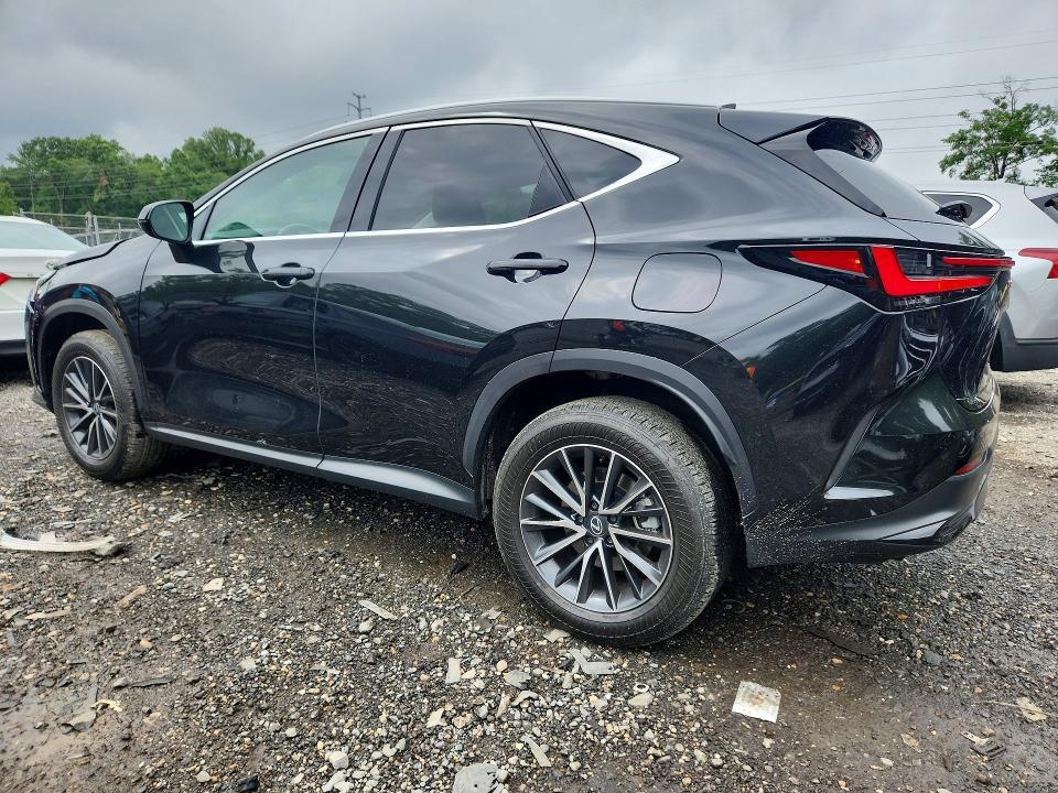 2026 LEXUS NX 350 PREMIUM — Фото 2 из 13