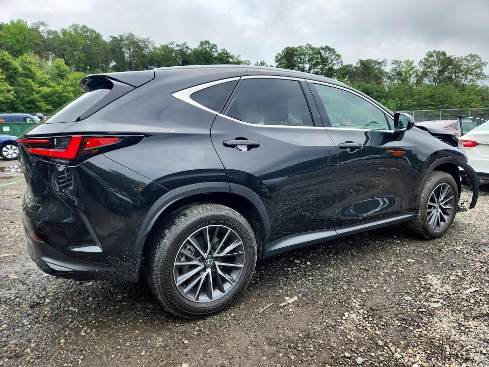 2026 LEXUS NX 350 PREMIUM — Фото 3 из 13