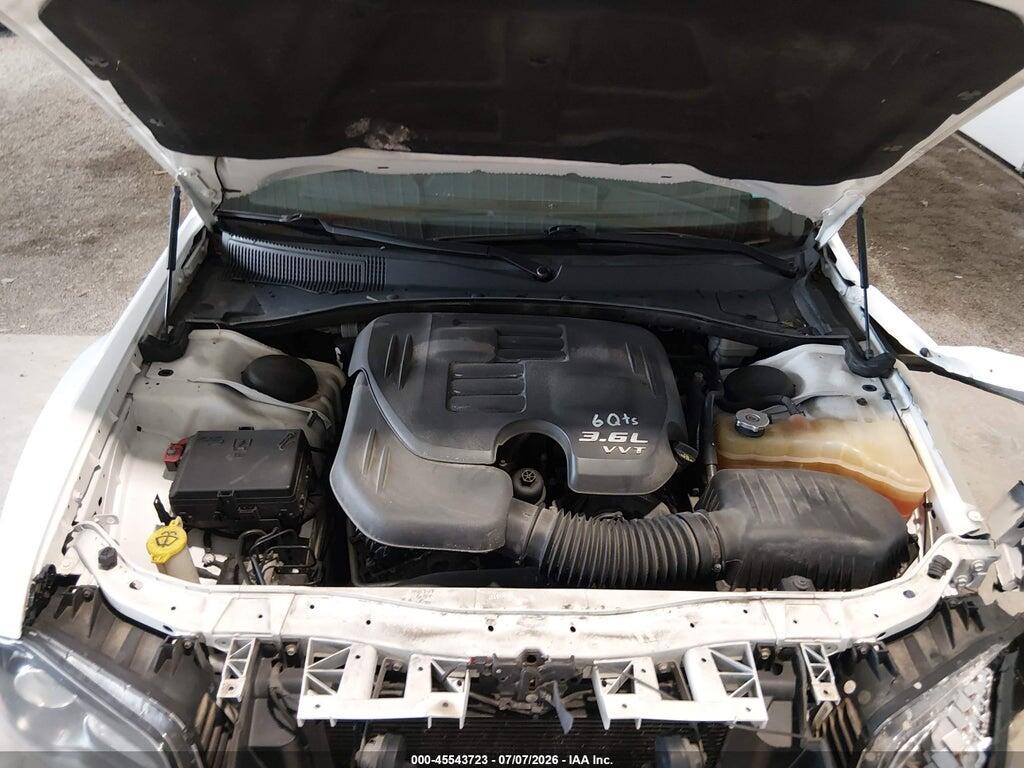 2C3CCAGG7EH374142 2014 CHRYSLER 300 photo no. 10