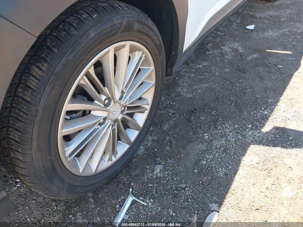 KM8K22AA2JU085757 2018 HYUNDAI KONA photo no. 12