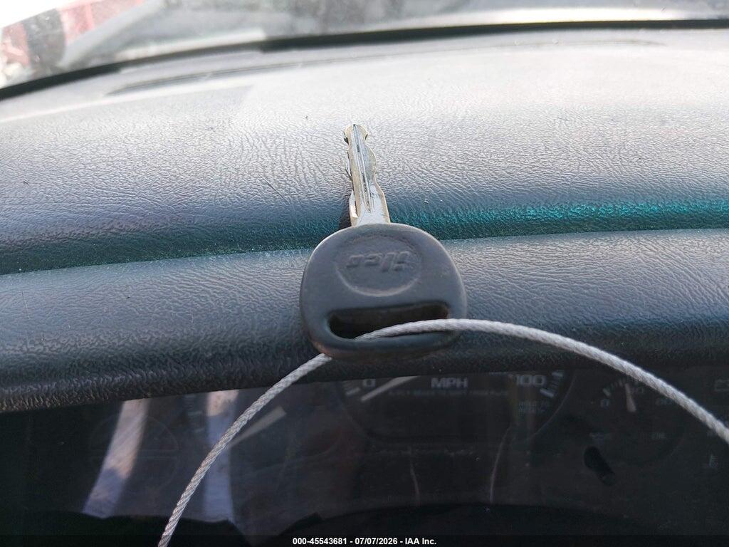 1GTEC14W51Z299077 2001 GMC SIERRA 1500 photo no. 11