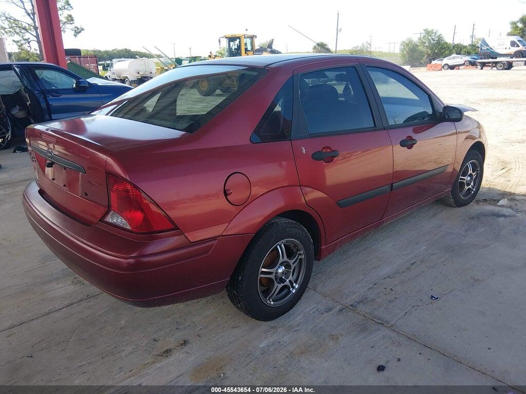 1FAFP33P44W154719 2004 FORD FOCUS photo no. 4